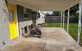 *New*Entire Home In Rose District*Dine*Shop*Fun